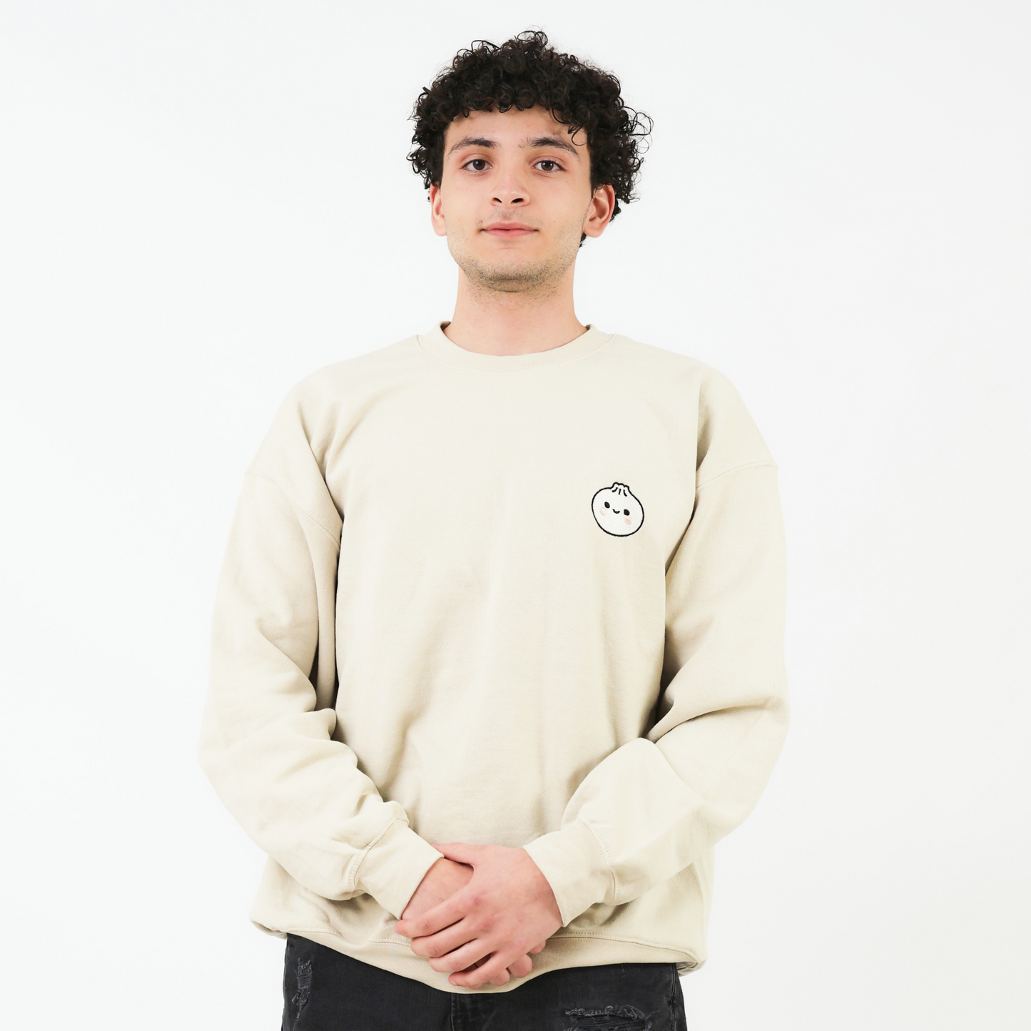 CREW-NECK